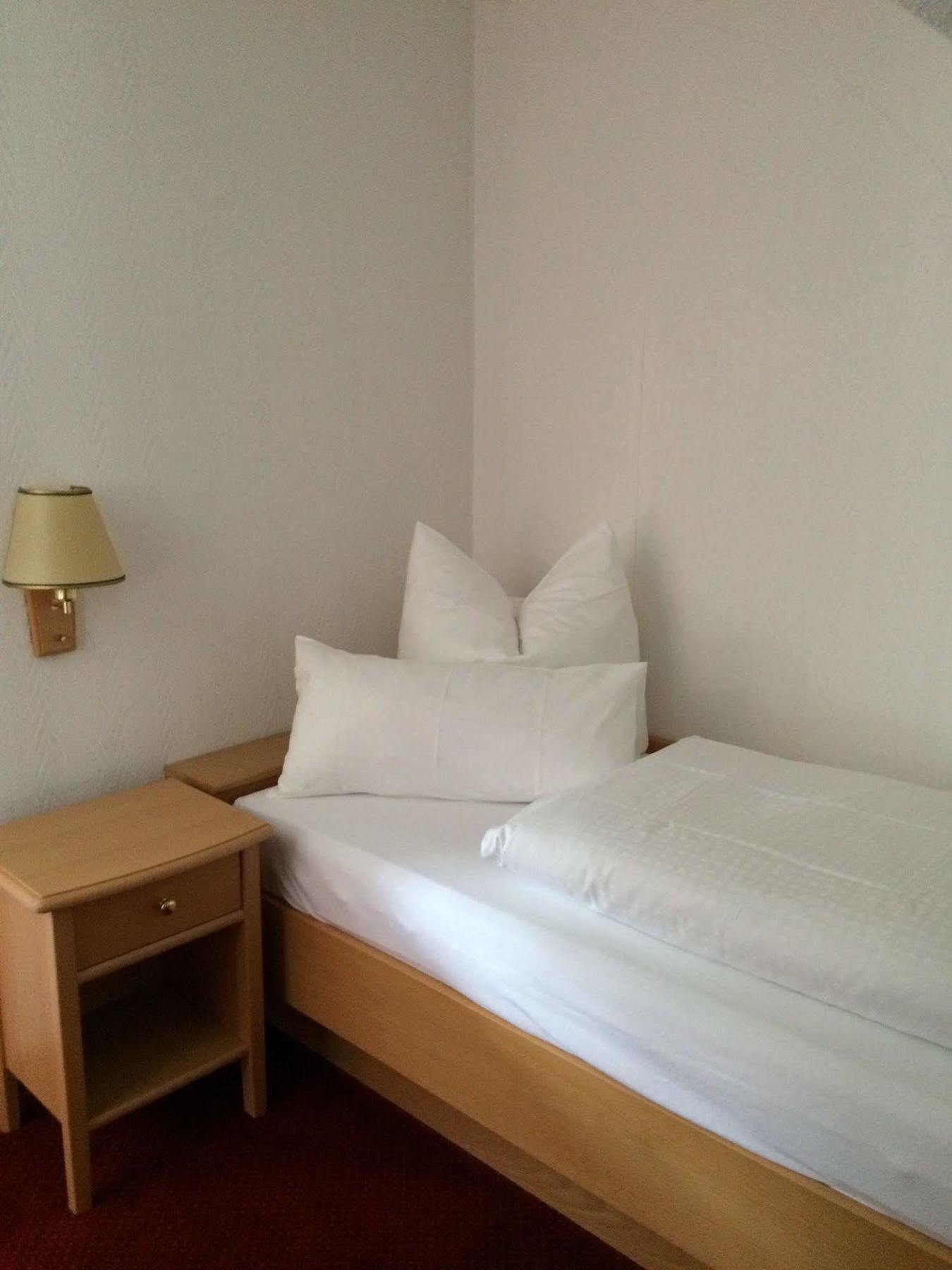 Landhotel Menke Brilon Exterior photo